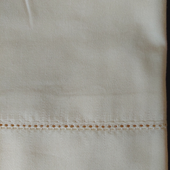 Fieldcrest luxury NWOT full sheet set. - Picture 5 of 9